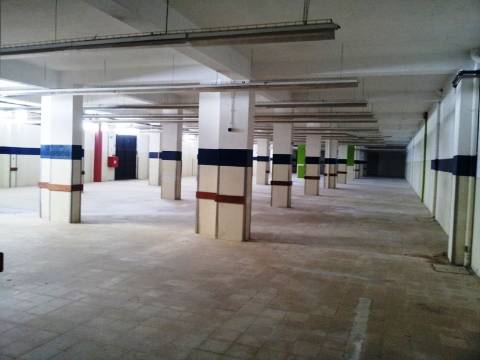 Espaço comercial com 1.504m2 na cidade de Santarém