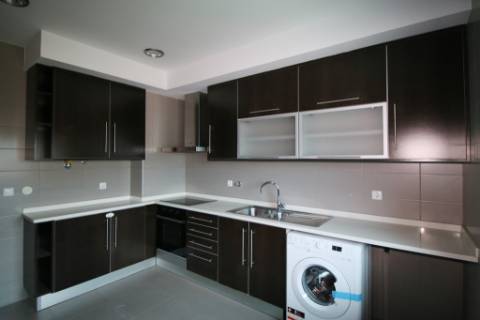 Apartamento T3 equipado, com 3 parqueamentos e arrecadação em S. Domingos - Santarém