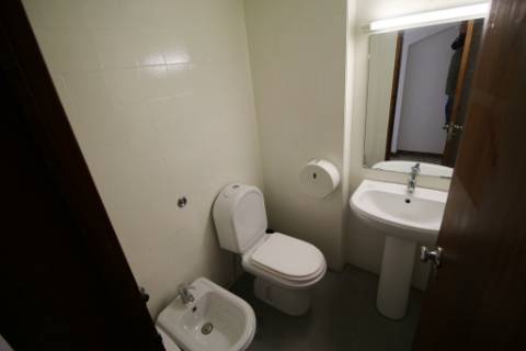 Escritório com 770m2, 2 parqueamentos duplos e uso de 2 terraços, em Entrecampos - Lisboa