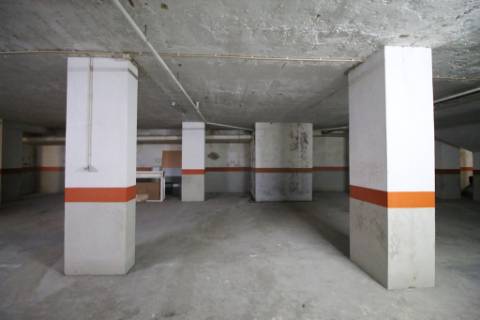 Apartamento T3 com parqueamento e arrecadação em Santarém