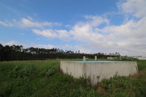 Excelente Moradia T7 de 2 pisos em Bidoeira de Cima - Leiria