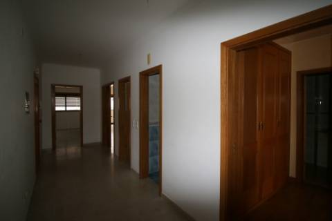 Apartamento T3 com arrecadação em S. Domingos - Santarém