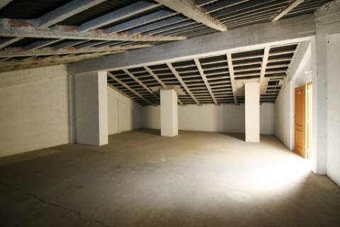 Apartamento T3 com parqueamento e arrecadação em Santarém