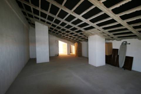 Apartamento T2 com parqueamento e arrecadação em Santarém