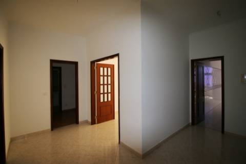 Apartamento T3 com 2 parqueamentos e arrecadação em Santarém