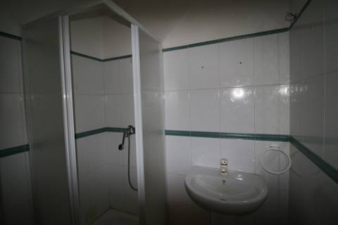 Apartamento T3 com 2 parqueamentos e arrecadação em Santarém