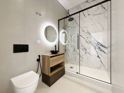 Apartamento T3 RENOVADO na Avenida Almirante Reis - Lisboa