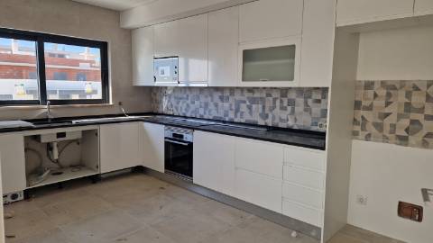 Penthouse de Luxo com Terraço e Vista para Tavira