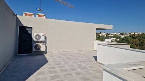 Penthouse de Luxo com Terraço e Vista para Tavira