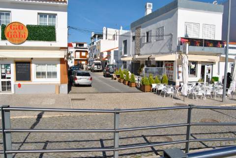 Moradia típica T3 com Terraço e Vista Mar em Cabanas de Tavira