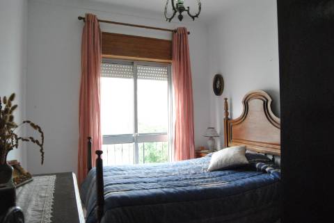 Moradia típica T3 com Terraço e Vista Mar em Cabanas de Tavira