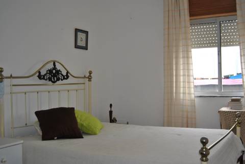 Moradia típica T3 com Terraço e Vista Mar em Cabanas de Tavira