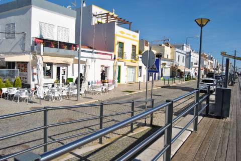 Moradia típica T3 com Terraço e Vista Mar em Cabanas de Tavira