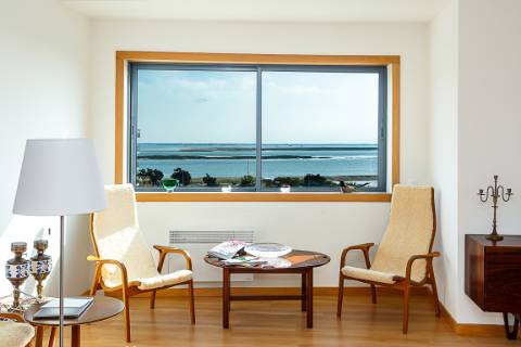 Apartamento T3 em Olhão com vistas incríveis e piscina comum