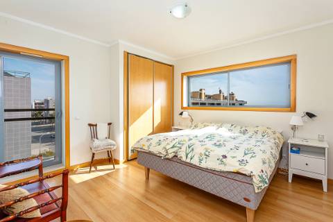 Apartamento T3 em Olhão com vistas incríveis e piscina comum