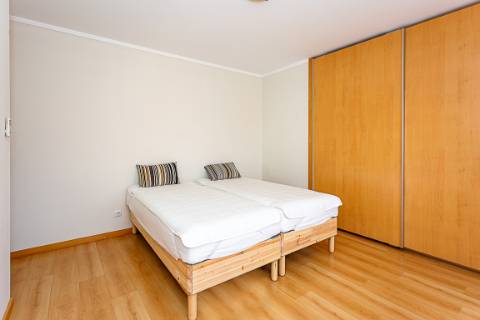 Apartamento T3 em Olhão com vistas incríveis e piscina comum