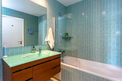 Apartamento T3 em Olhão com vistas incríveis e piscina comum