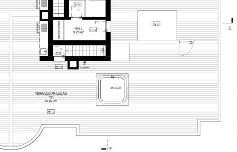 Penthouse com Vista Mar da Sala e Terraço Privado
