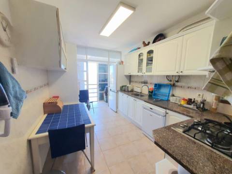 Apartamento com 3 quartos no centro de Tavira