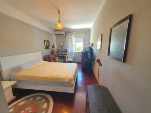 Apartamento com 3 quartos no centro de Tavira