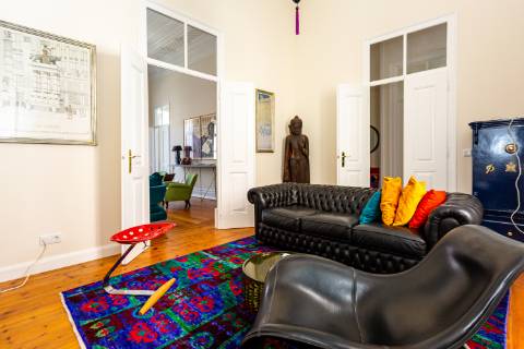 Moradia com lofts independentes, no centro de Tavira