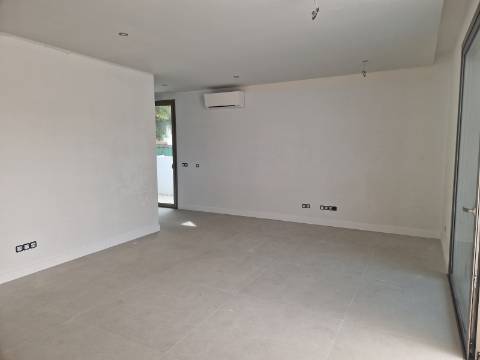 Apartamento T2 em condomínio com piscina, Cabanas de Tavira