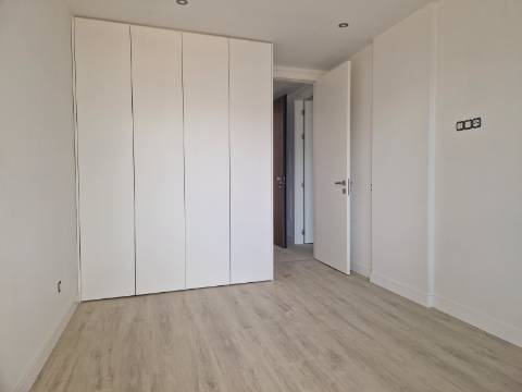 Apartamento T2 em condomínio com piscina, Cabanas de Tavira