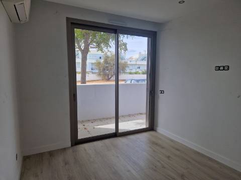 Apartamento T2 em condomínio com piscina, Cabanas de Tavira