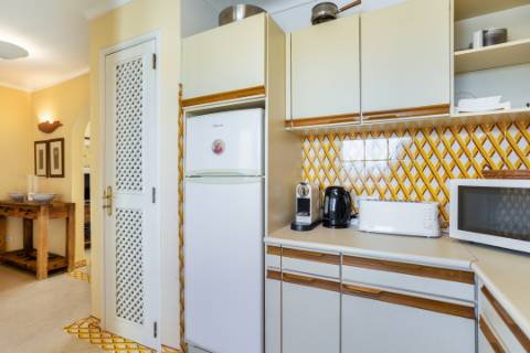 Apartamento T2 com terraço e piscina em Vale do Lobo