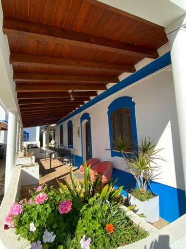 Moradia térrea T3 com terreno, privacidade e charme rústico, perto da Luz de Tavira