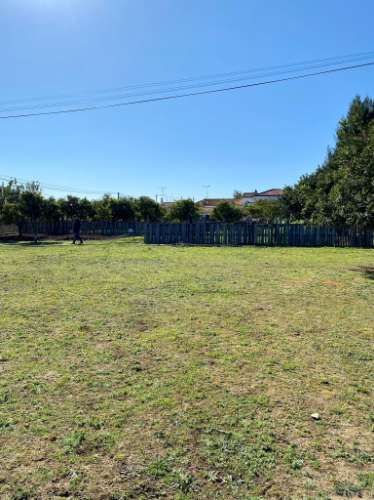 Moradia térrea T3 com terreno, privacidade e charme rústico, perto da Luz de Tavira