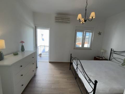 Moradia T2 em Cabanas de Tavira com grande terraço