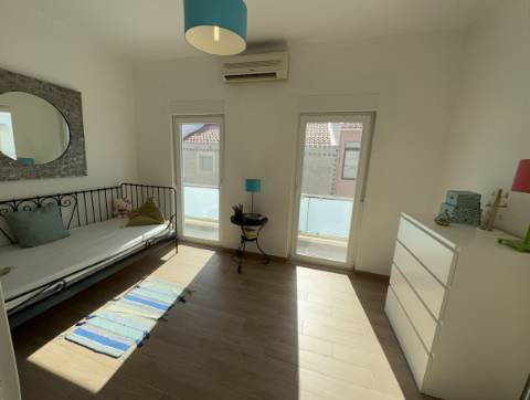 Moradia T2 em Cabanas de Tavira com grande terraço