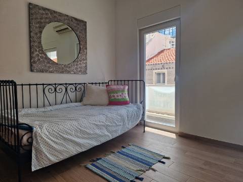 Moradia T2 em Cabanas de Tavira com grande terraço