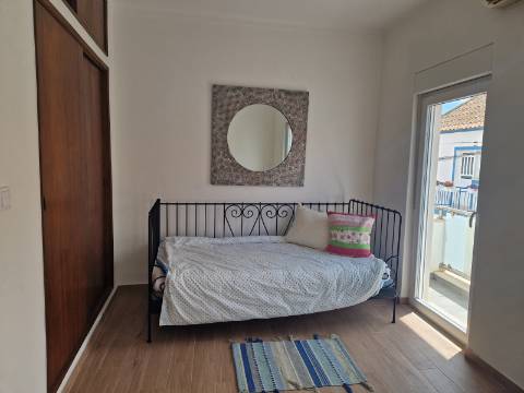 Moradia T2 em Cabanas de Tavira com grande terraço