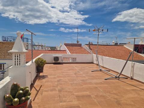 Moradia T2 em Cabanas de Tavira com grande terraço
