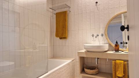 Moradia T3 de luxo em Tavira com piscina e estacionamento privado