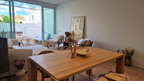 Moradia T4 de luxo em Tavira, com piscina e garagem privada