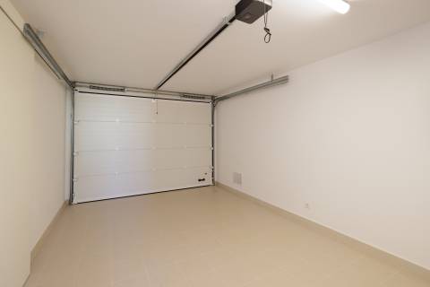 Moradia T3 de Luxo com Alta Tecnologia e Elegância, Vilamoura