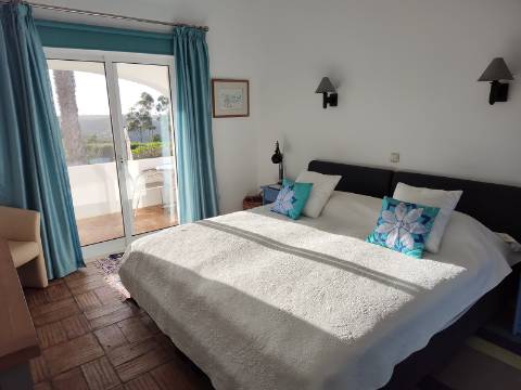 Moradia T2 com Piscina e Privacidade a 15 Min de Tavira