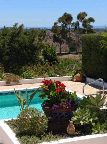 Moradia T2 com Piscina e Privacidade a 15 Min de Tavira