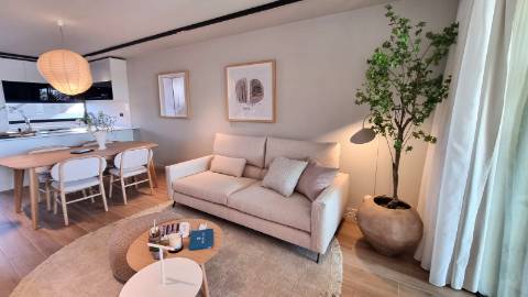 Apartamento T2 em Albufeira com garagem e piscina