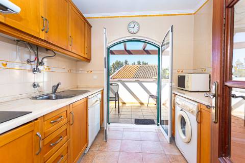 Apartamento T0 com Terraço Panorâmico em Cabanas de Tavira