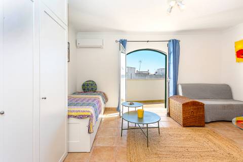 Apartamento T0 com Terraço Panorâmico em Cabanas de Tavira