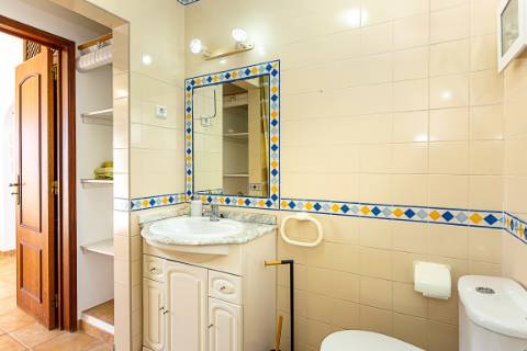 Apartamento T0 com Terraço Panorâmico em Cabanas de Tavira