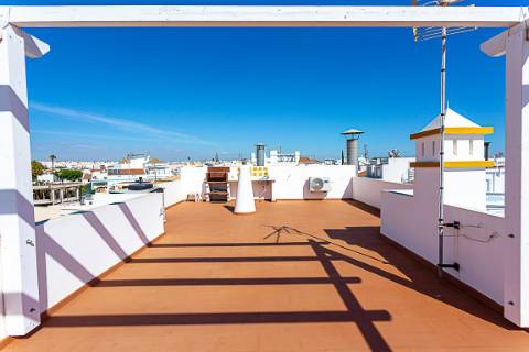 Apartamento T0 com Terraço Panorâmico em Cabanas de Tavira