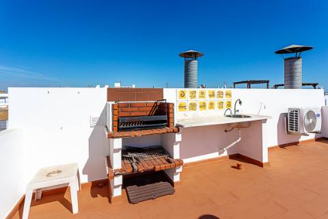 Apartamento T0 com Terraço Panorâmico em Cabanas de Tavira