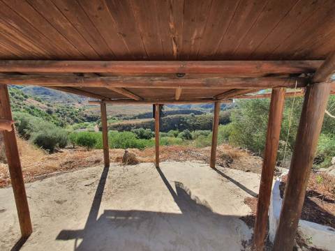 Moradia Tradicional T2 com anexo para venda no campo a 20 minutos de Tavira