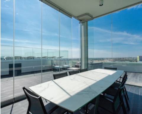 Apartamento T3 Duplex com Rooftop Privativo e piscina