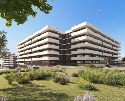 LUX Garden EVO: Apartamento T2 em Condomínio Premium com Piscina